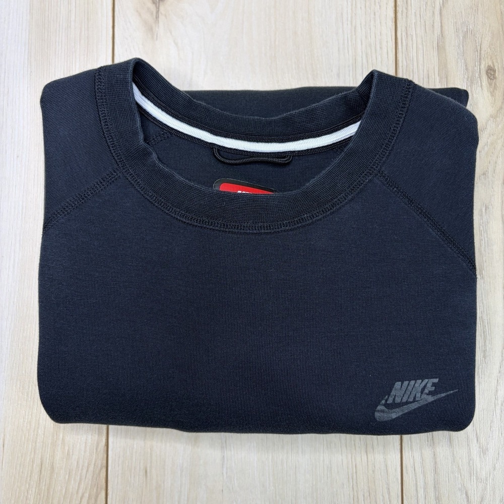Nike Sportswear Tech Fleece Men's Medium Crew Sweatshirt Black  FB7916-010